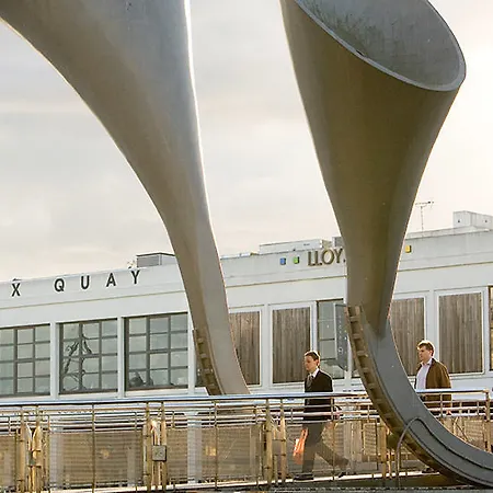 Yha * Μπρίστολ