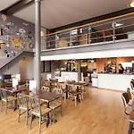 Hostel Yha